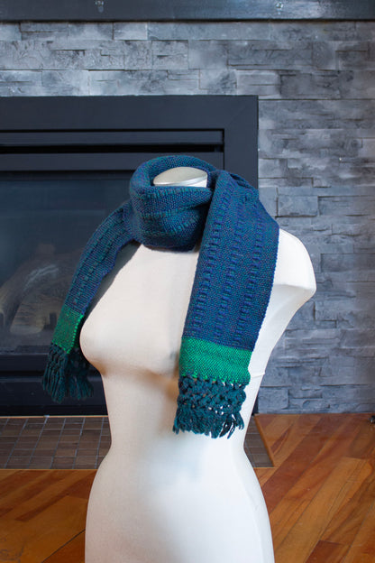 Wool scarf, blue weft float